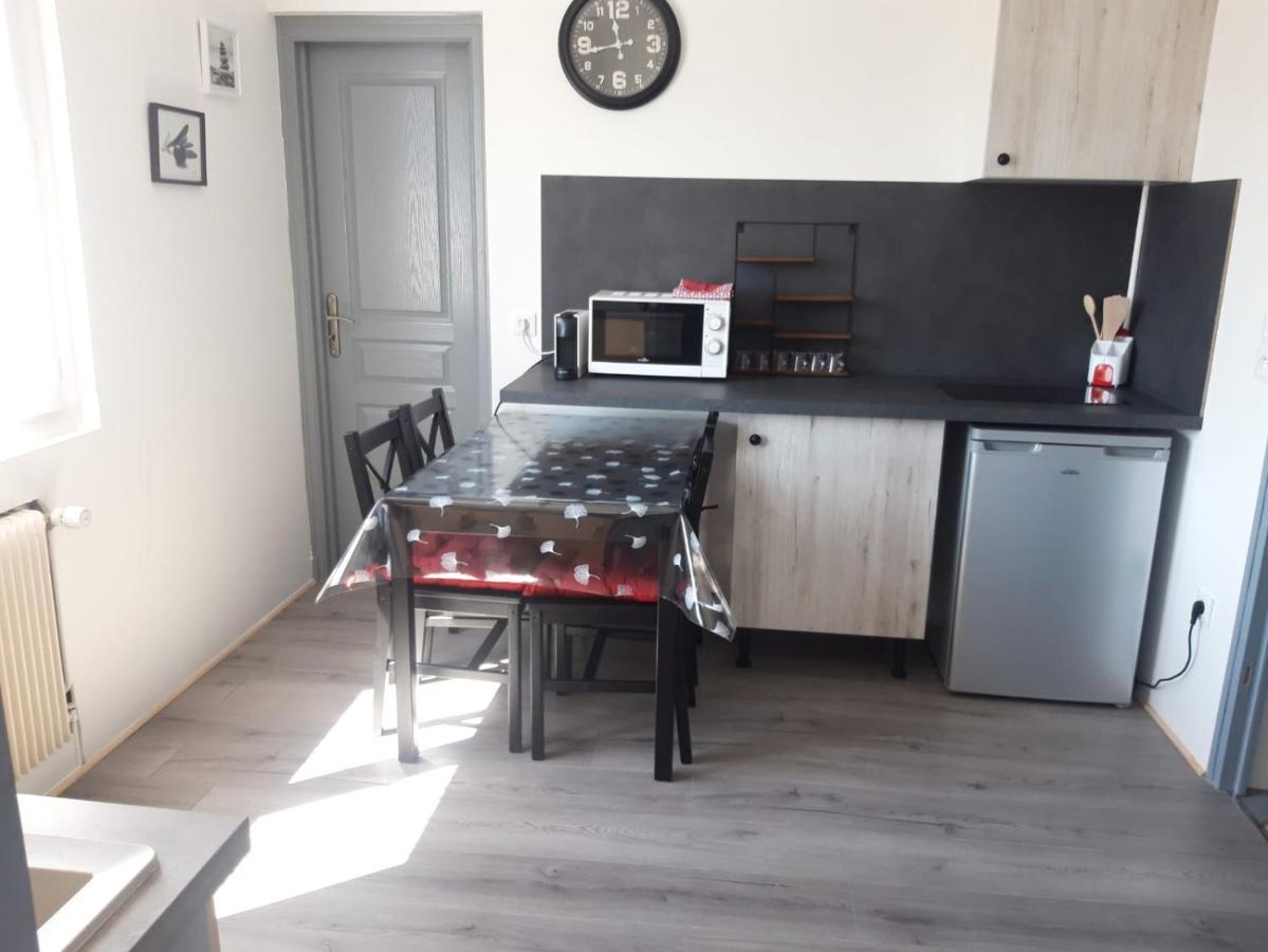 Gambetta Insolite Apartment Chambery Exterior photo