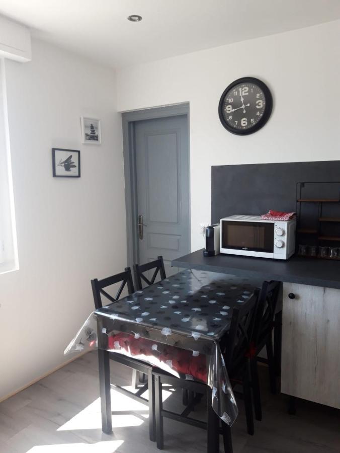 Gambetta Insolite Apartment Chambery Exterior photo