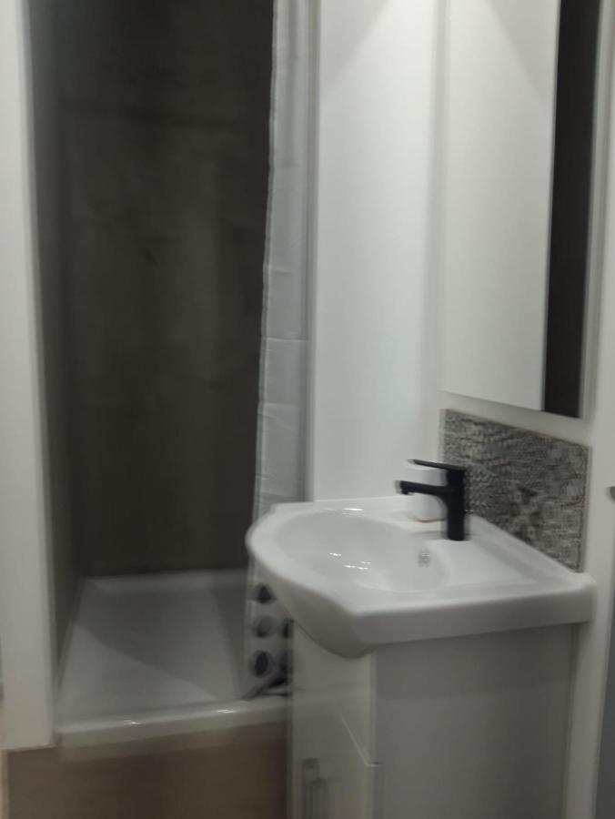 Gambetta Insolite Apartment Chambery Exterior photo